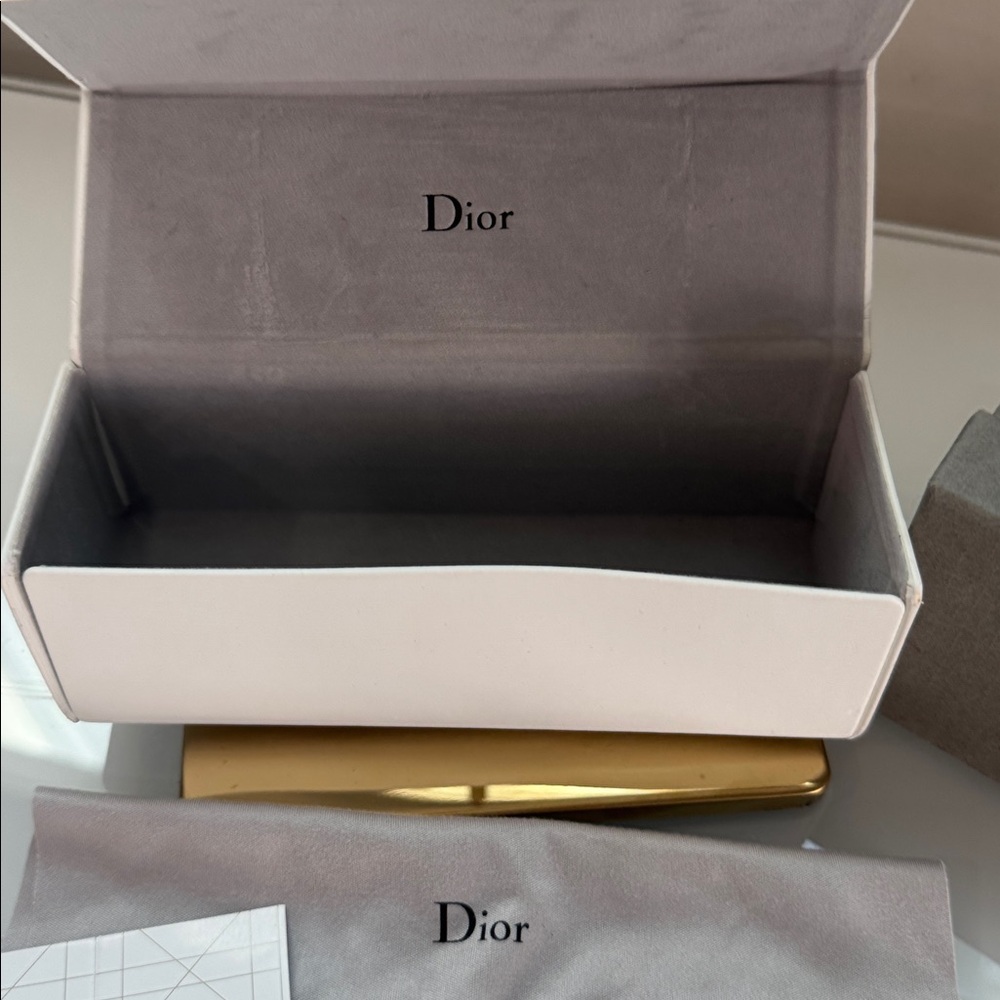 Dior Technologic Aviator Sunglasses - full inclusion - great gift!! - Picture 11 of 12